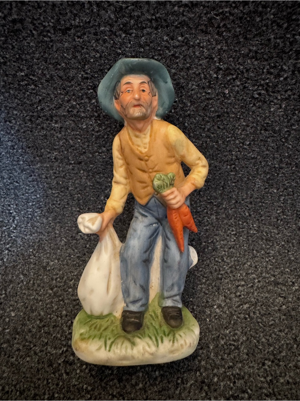 VTG ARDCO Hand Painted Bisque Porcelain Old Man Farmer Figurine with Carrots